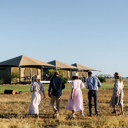 Mitchell Grass Retreat Hotel Longreach Ngoại thất bức ảnh