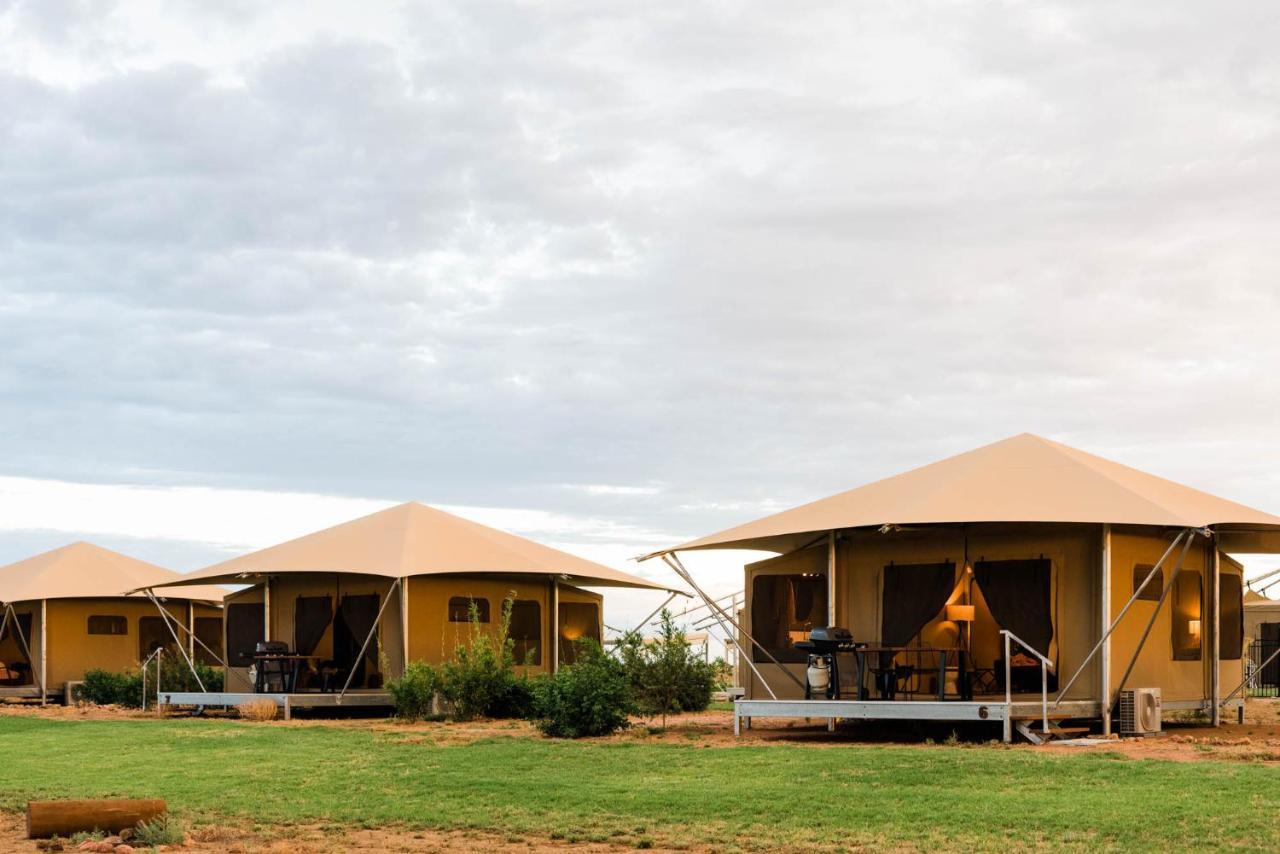 Mitchell Grass Retreat Hotel Longreach Ngoại thất bức ảnh